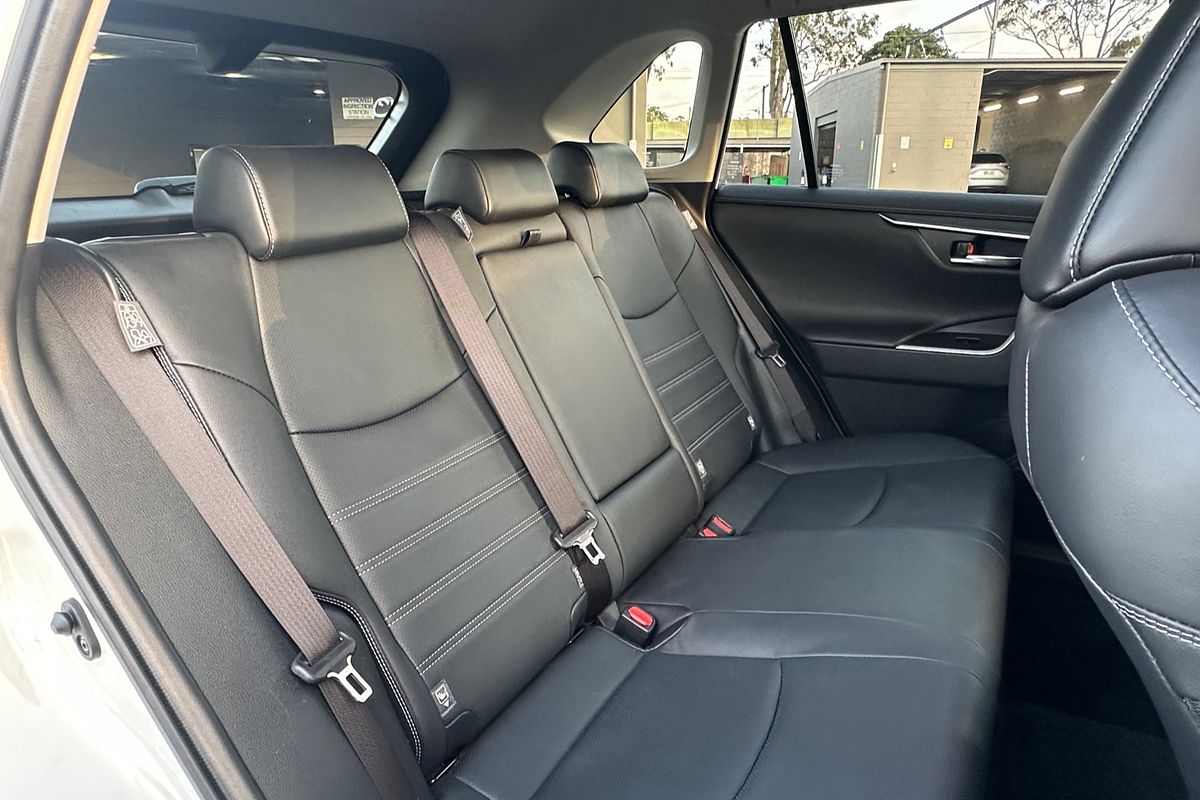2022 Toyota RAV4 Cruiser AXAH54R