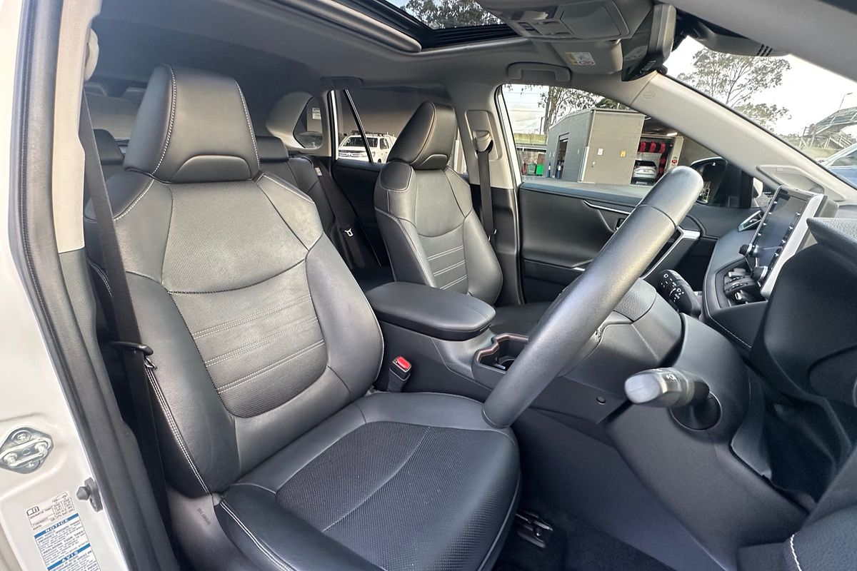 2022 Toyota RAV4 Cruiser AXAH54R