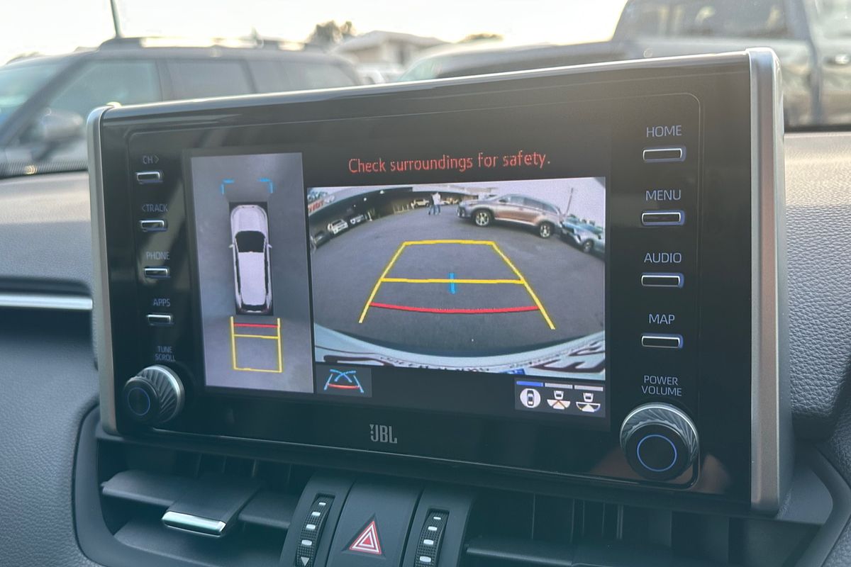 2022 Toyota RAV4 Cruiser AXAH54R