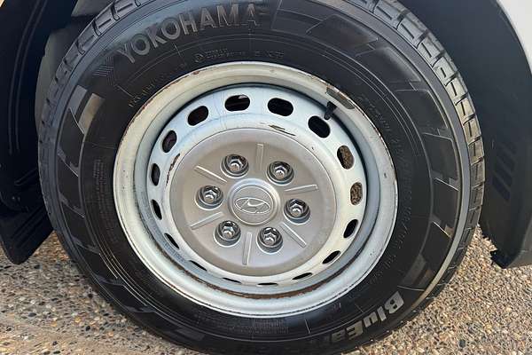 2018 Hyundai iLoad TQ Series II (TQ3) MY1