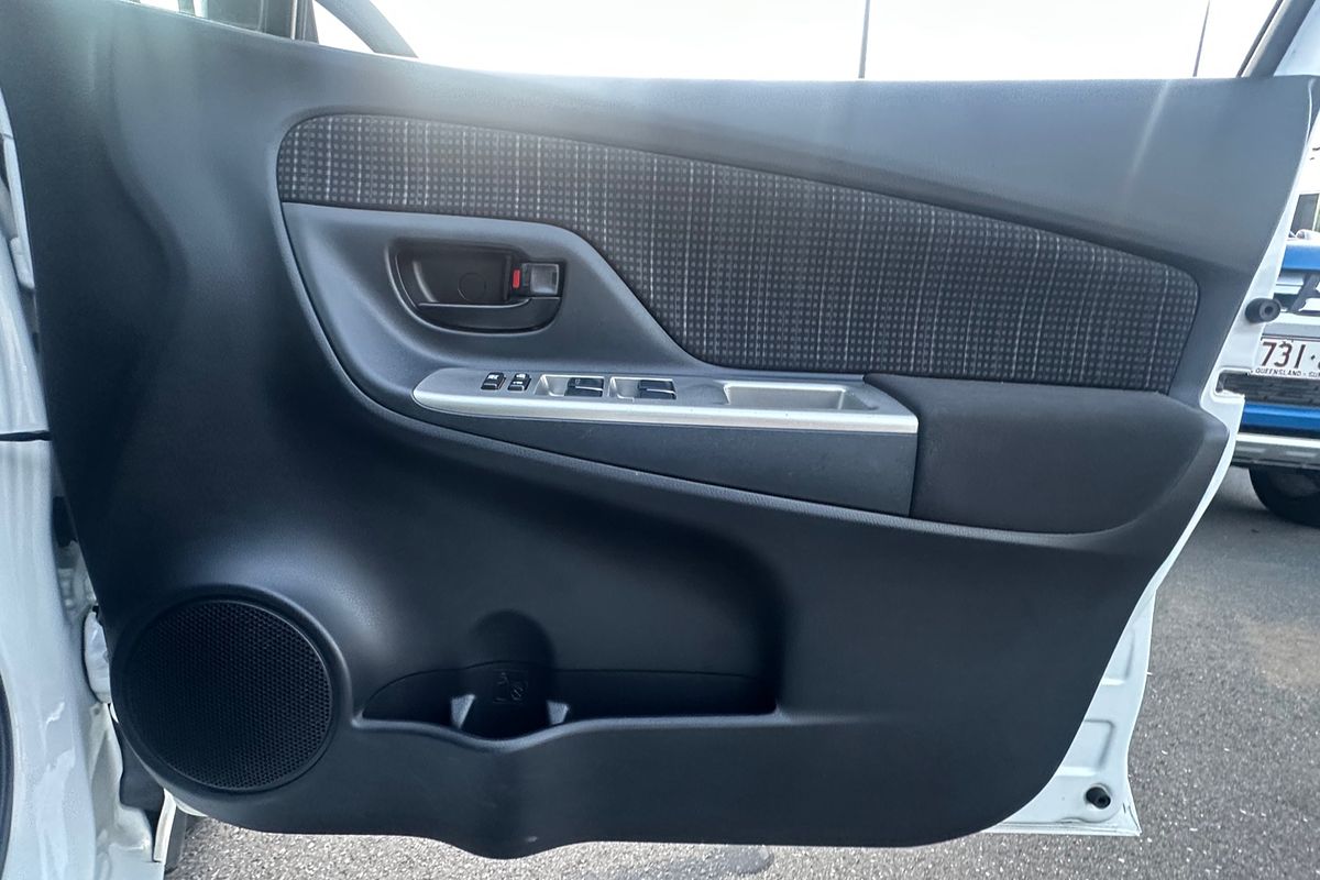 2016 Toyota Yaris Yaris Ascent 1.3L Petrol Automatic 5 Door Hatch