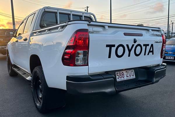 2020 Toyota Hilux Hilux 4x2 SR 2.8L T Diesel Automatic Double Cab