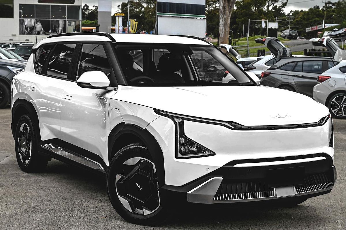 2025 Kia EV5 Air Standard Range OVc