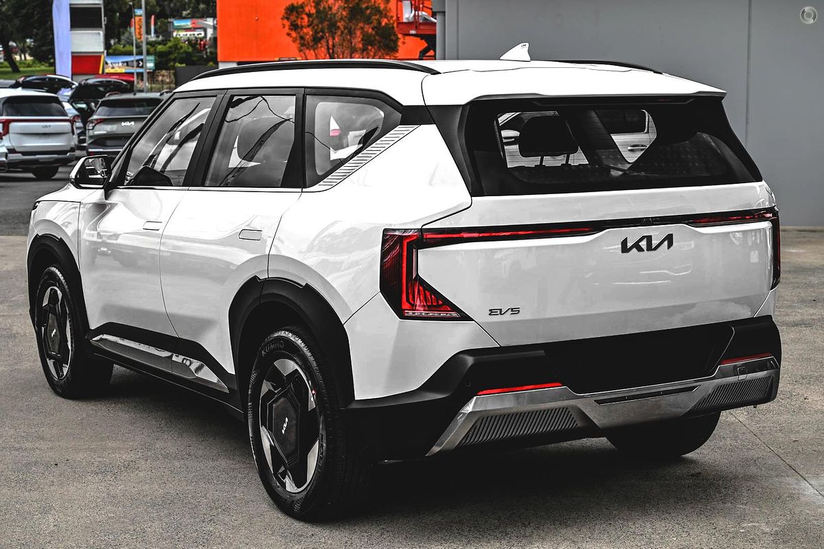 2025 Kia EV5 Air Standard Range OVc