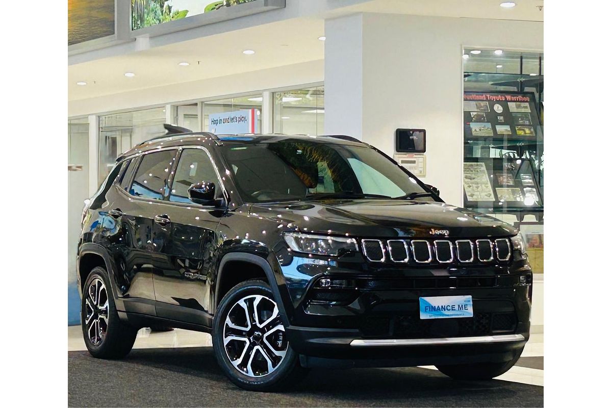 2023 Jeep Compass Limited M6