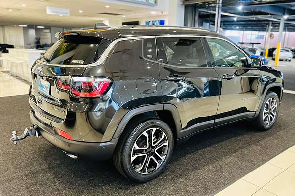 2023 Jeep Compass Limited M6