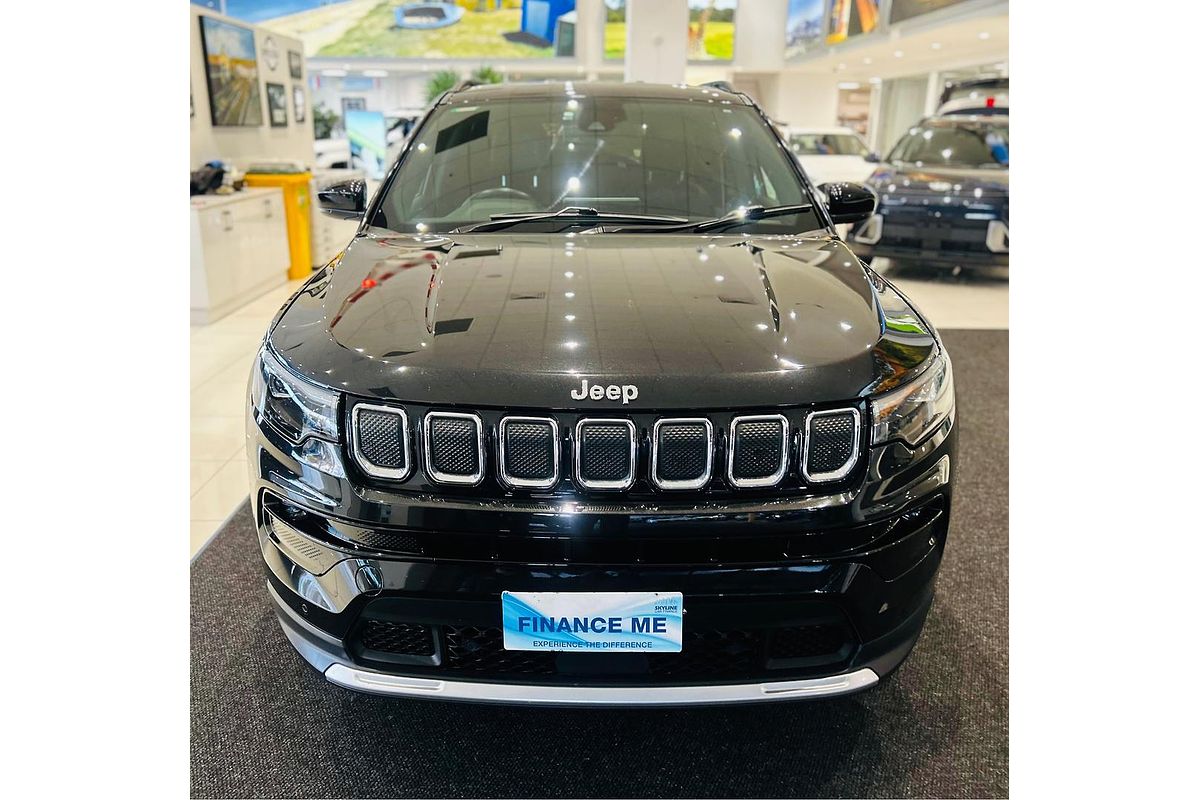 2023 Jeep Compass Limited M6