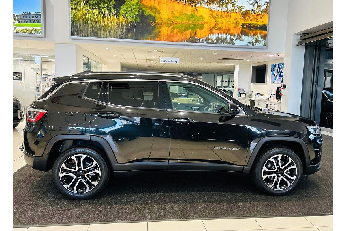 2023 Jeep Compass Limited M6