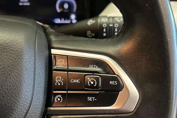 2023 Jeep Compass Limited M6