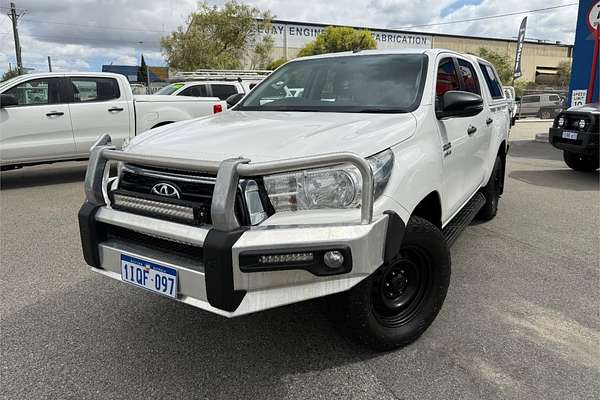 2019 Toyota Hilux SR GUN126R 4X4
