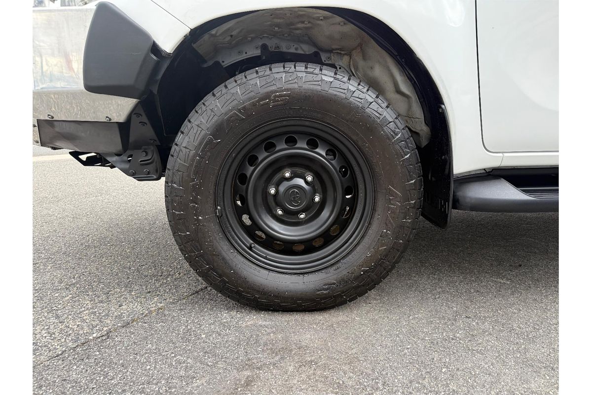 2019 Toyota Hilux SR GUN126R 4X4