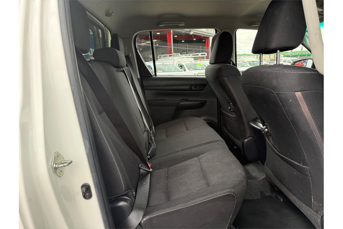 2019 Toyota Hilux SR GUN126R 4X4