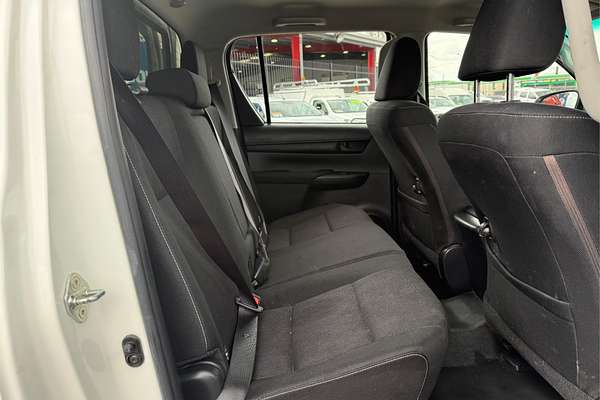 2019 Toyota Hilux SR GUN126R 4X4