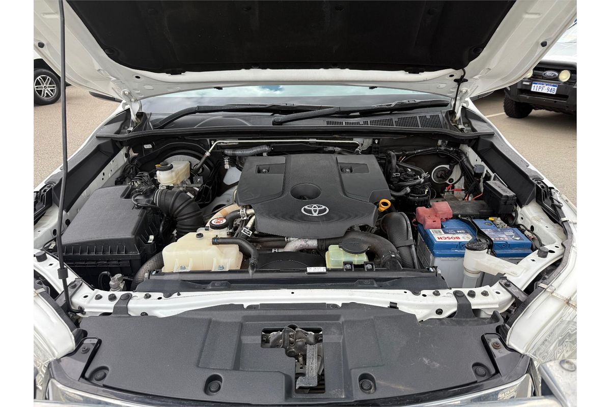 2019 Toyota Hilux SR GUN126R 4X4