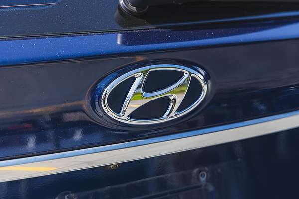 2021 Hyundai Santa Fe Active TM.V3
