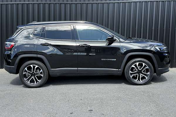 2023 Jeep Compass Limited M6