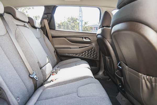 2021 Hyundai Santa Fe Active TM.V3