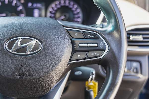 2021 Hyundai Santa Fe Active TM.V3