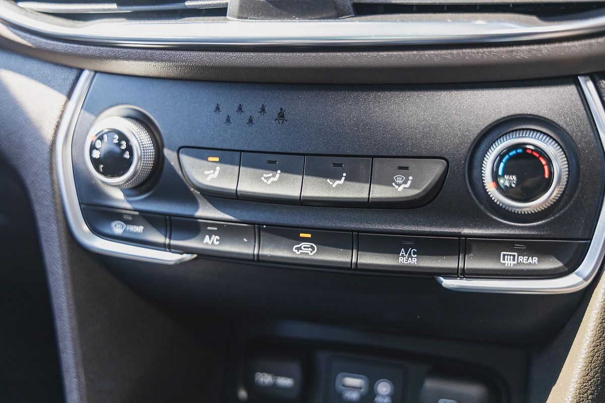 2021 Hyundai Santa Fe Active TM.V3