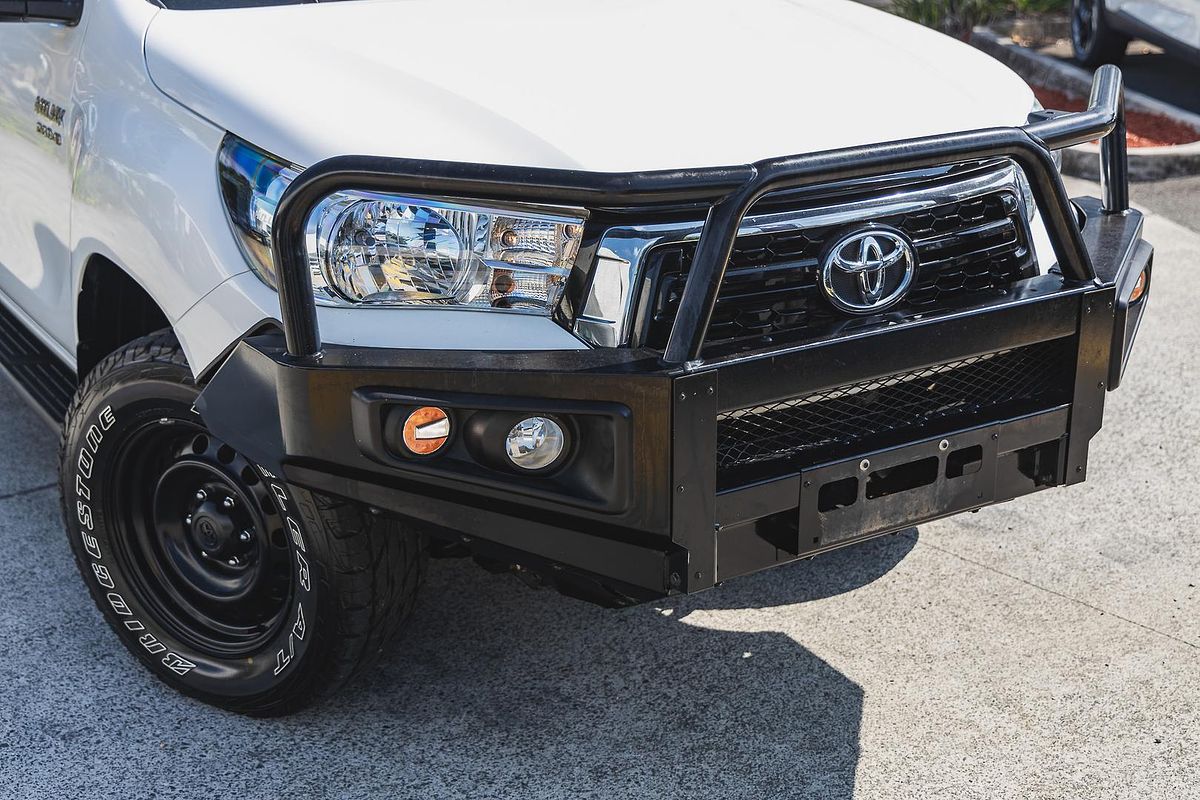2019 Toyota Hilux SR GUN126R 4X4