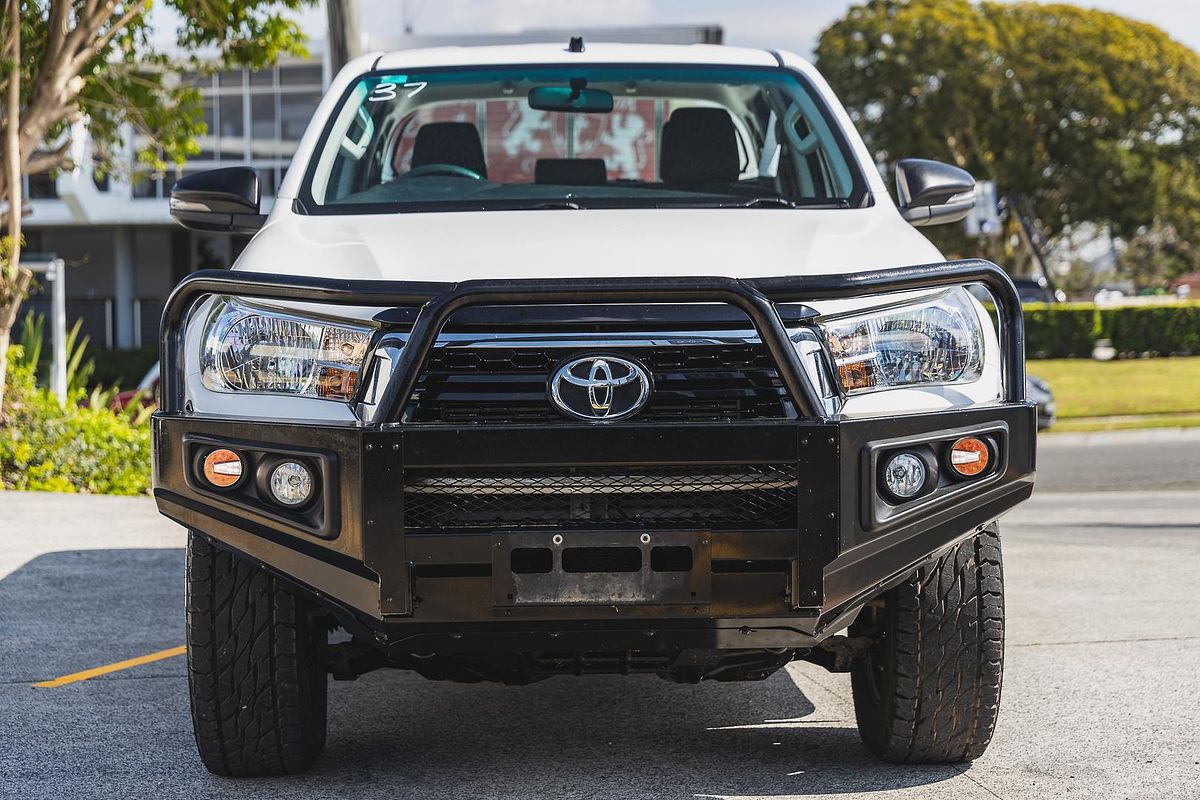 2019 Toyota Hilux SR GUN126R 4X4