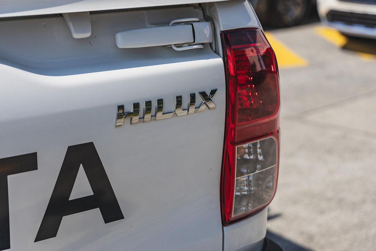 2019 Toyota Hilux SR GUN126R 4X4