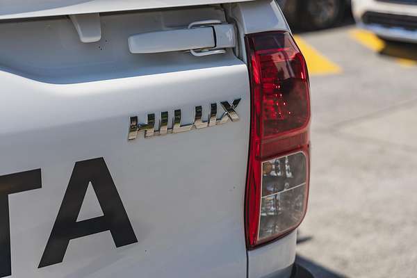 2019 Toyota Hilux SR GUN126R 4X4