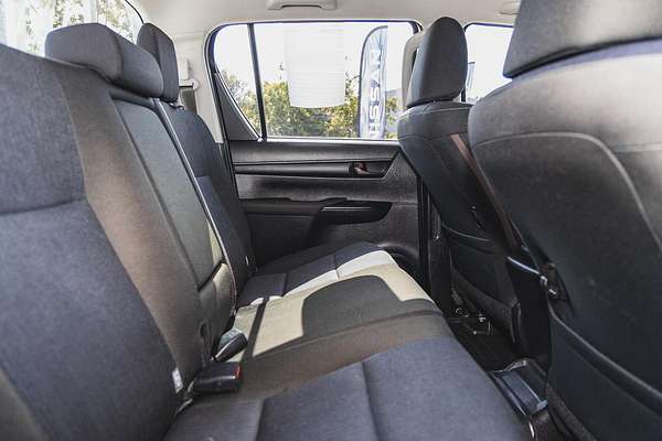 2019 Toyota Hilux SR GUN126R 4X4