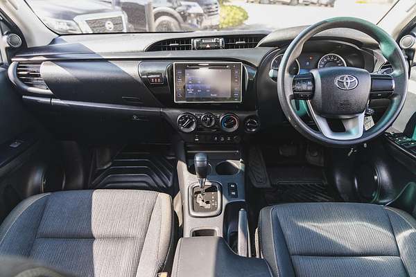 2019 Toyota Hilux SR GUN126R 4X4