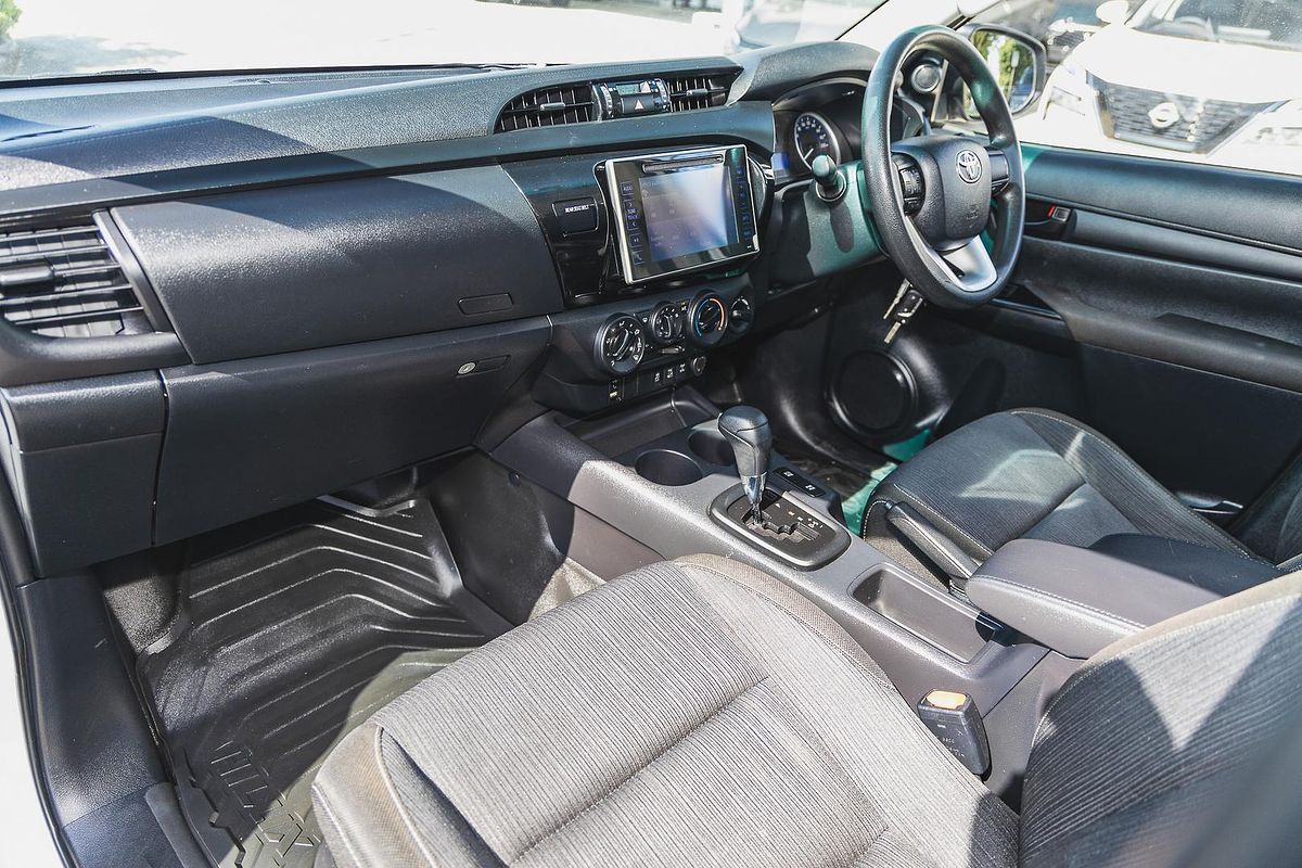 2019 Toyota Hilux SR GUN126R 4X4
