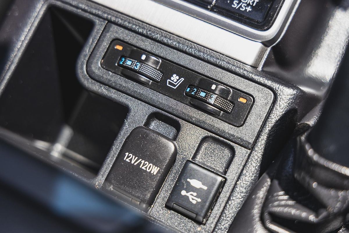 2019 Toyota Landcruiser Prado Kakadu GDJ150R