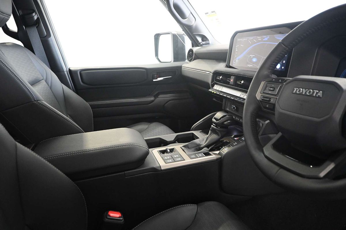 2025 Toyota Landcruiser Prado Altitude GDJ251R