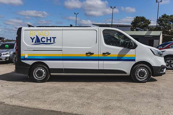 2024 Renault Trafic Premium X82 LWB