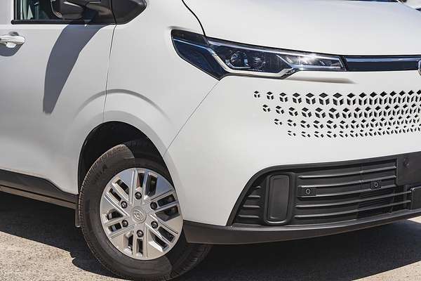 2024 LDV Deliver 7 LWB