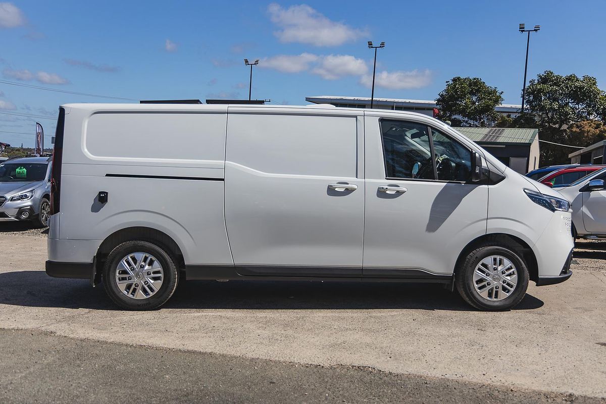 2024 LDV Deliver 7 LWB