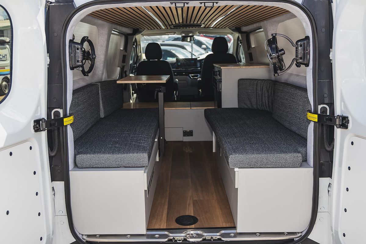 2024 LDV Deliver 7 LWB