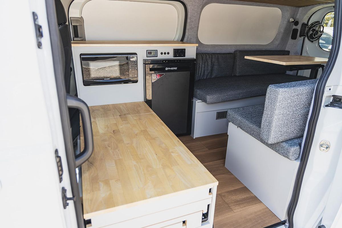 2024 LDV Deliver 7 LWB