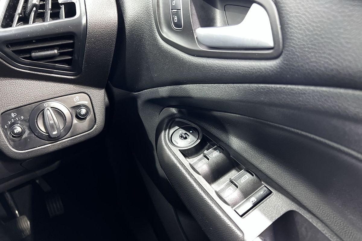 2017 Ford Escape Trend ZG