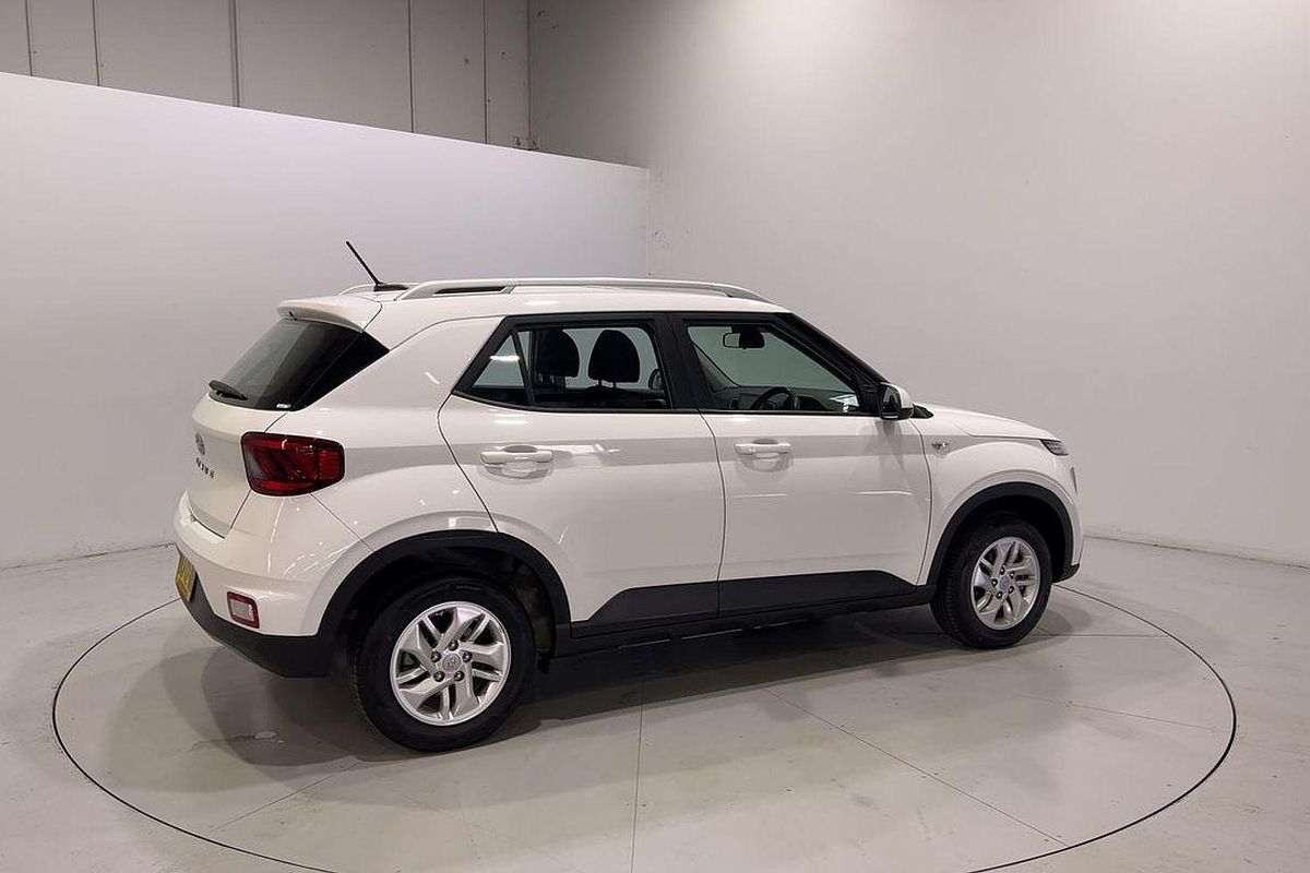 2023 Hyundai Venue QX.V5