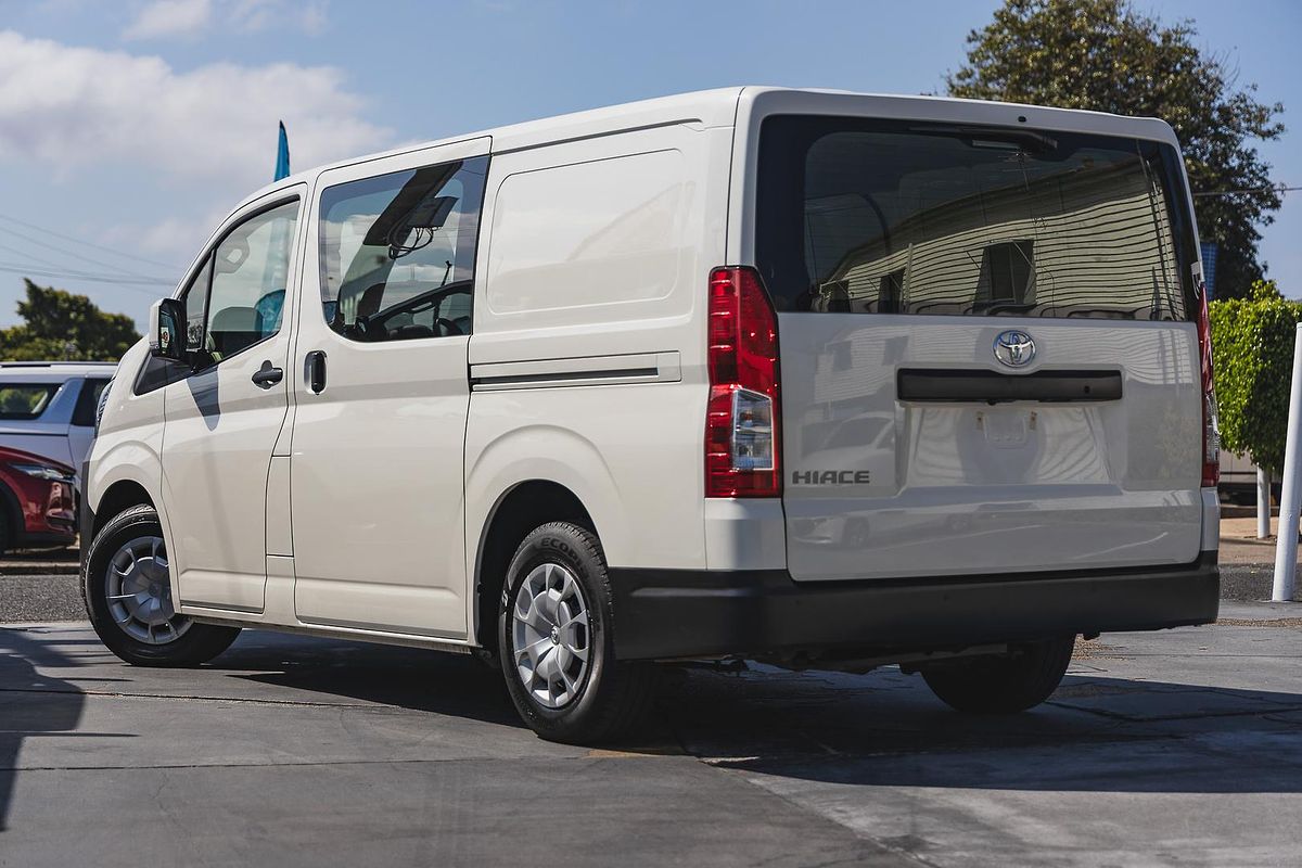 2024 Toyota Hiace GDH300R LWB