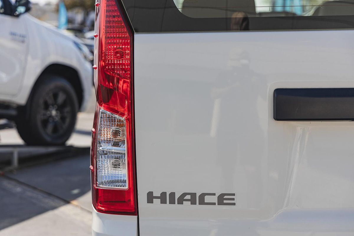 2024 Toyota Hiace GDH300R LWB