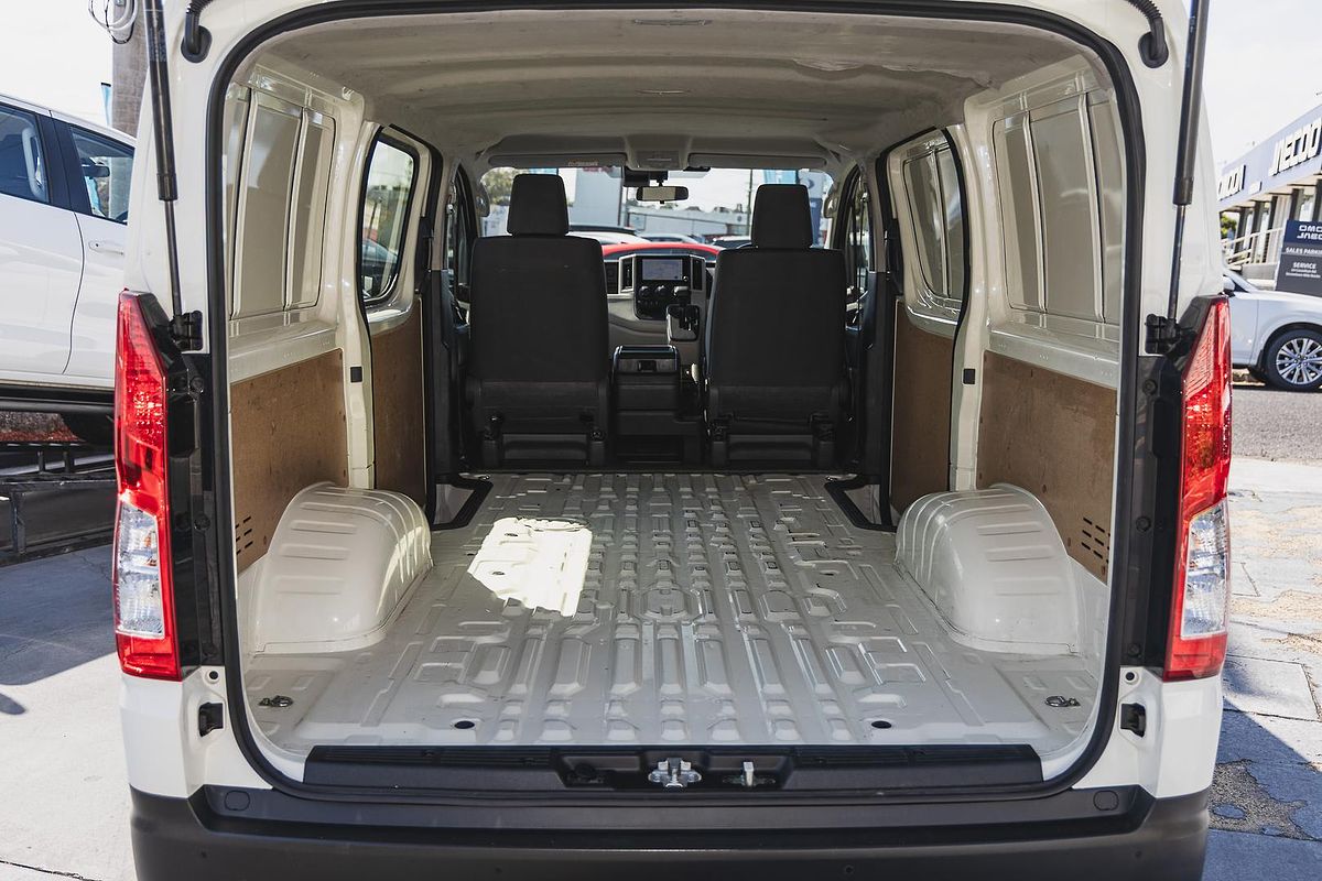 2024 Toyota Hiace GDH300R LWB