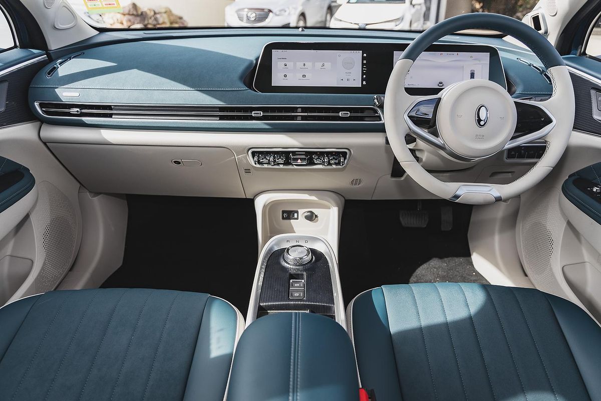 2025 GWM Ora Lux ES11