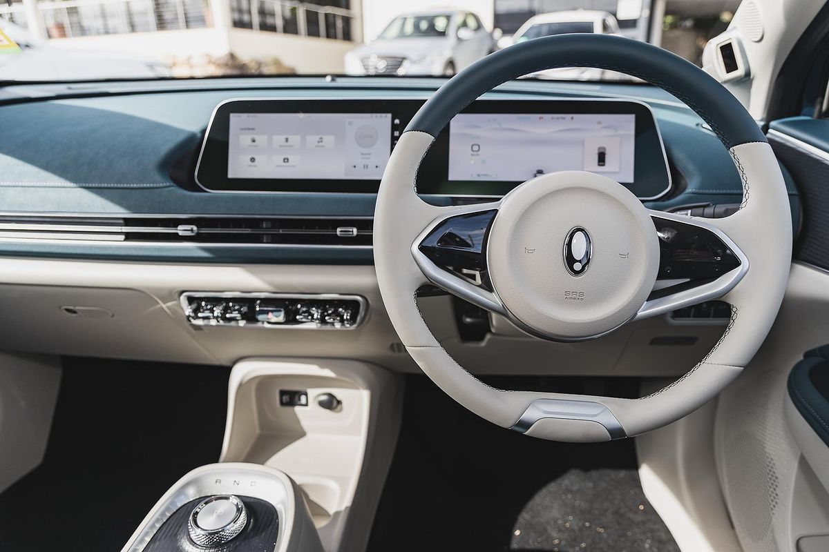 2025 GWM Ora Lux ES11