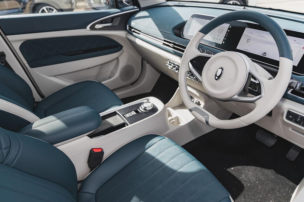 2025 GWM Ora Lux ES11