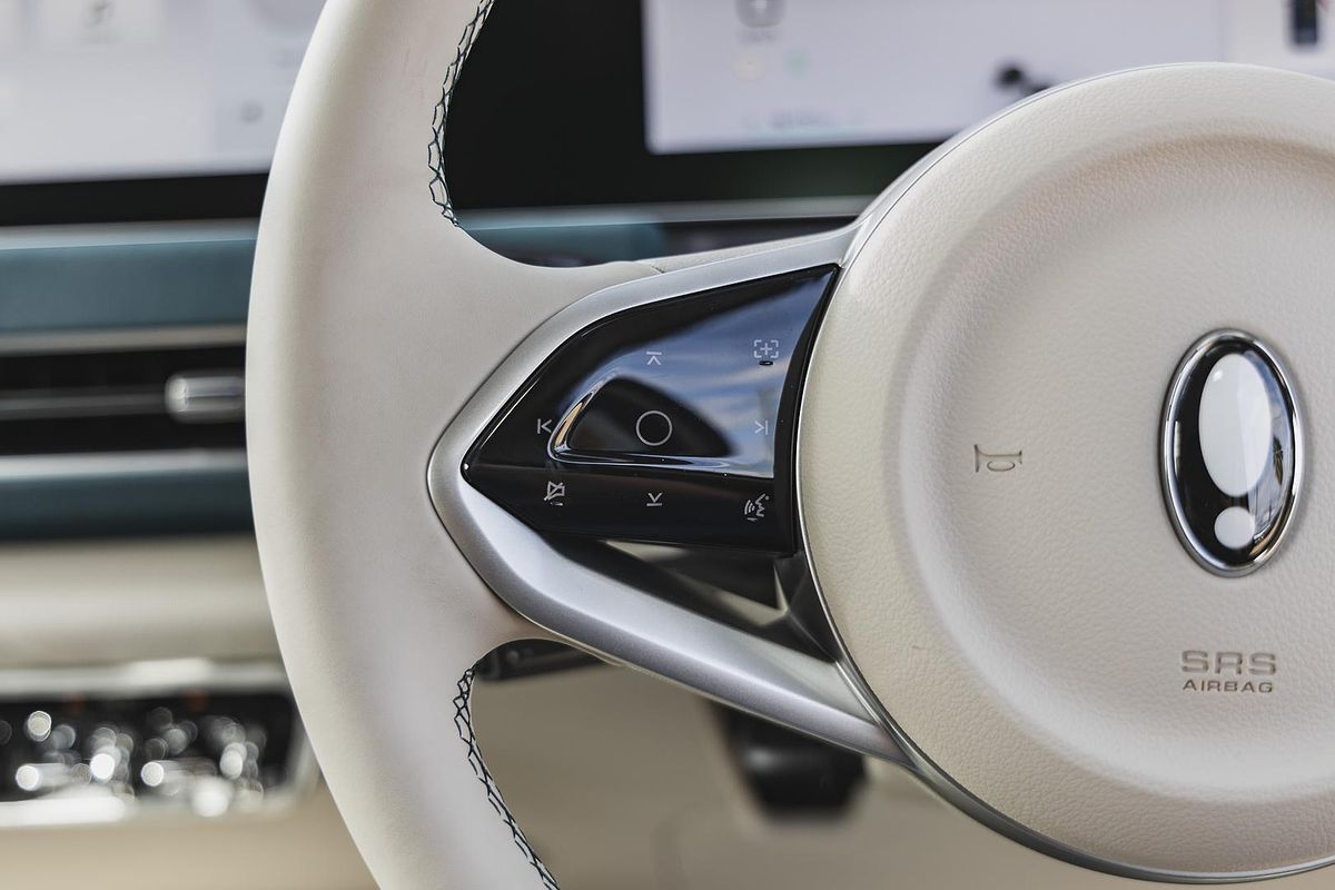 2025 GWM Ora Lux ES11