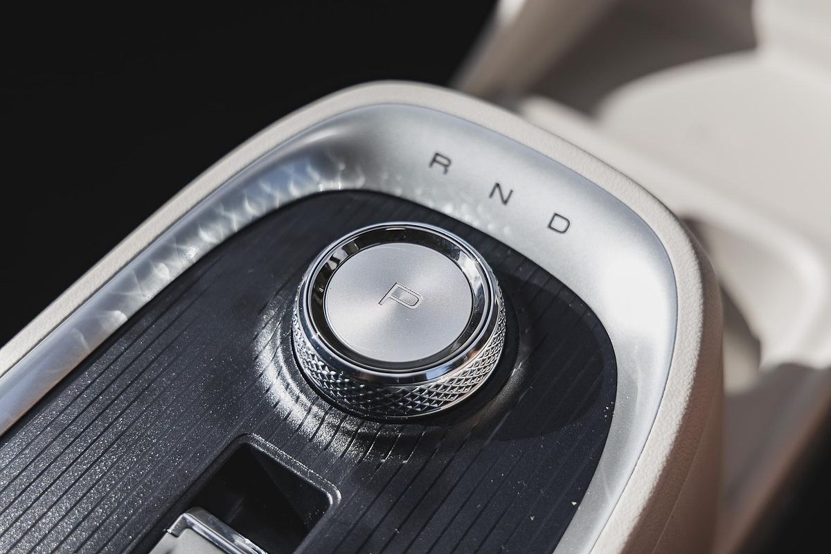 2025 GWM Ora Lux ES11