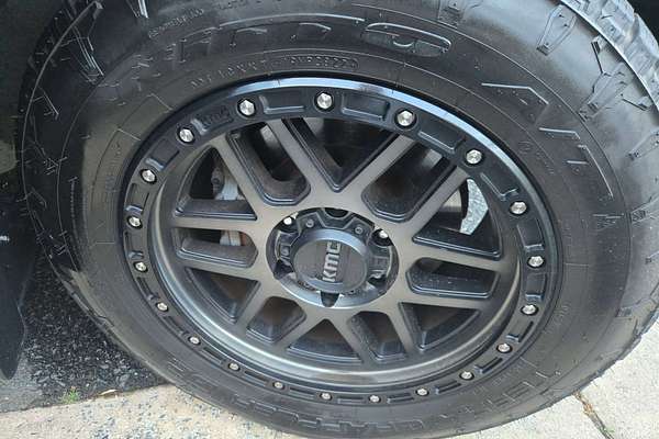 2014 Mitsubishi Pajero VR-X NW