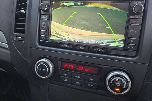 2014 Mitsubishi Pajero VR-X NW