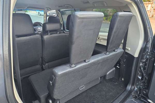 2014 Mitsubishi Pajero VR-X NW